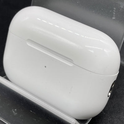 【中古】MagSafe充電ケース(USB-C)付きAirPods Pro(第2世代) MTJV3JA【秋葉原】