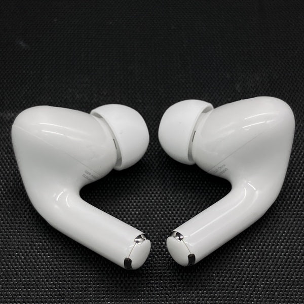 【中古】MagSafe充電ケース(USB-C)付きAirPods Pro(第2世代) MTJV3JA【秋葉原】