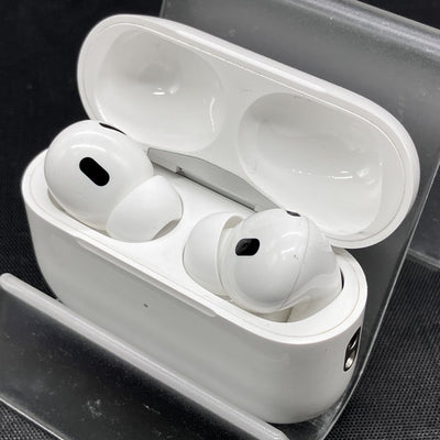【中古】AirPods Pro (第2世代) MQD83J/A【秋葉原】