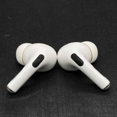 【中古】MagSafe充電ケース(USB-C)付きAirPods Pro(第2世代) MTJV3JA【日本橋】