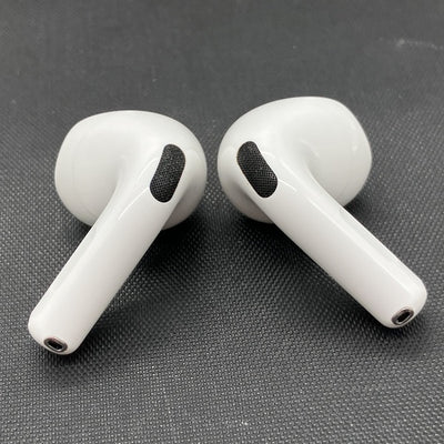 【中古】AirPods 4 MXP93J/A（アクティブノイズキャンセリング搭載）【仙台】