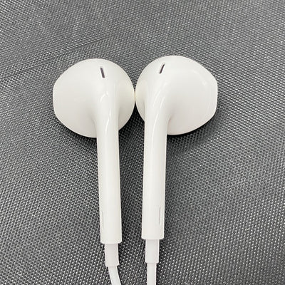 【中古】Apple EarPods with Remote and Mic【仙台】