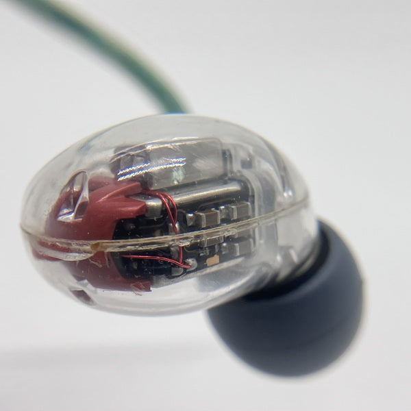 SHURE 【中古】SE846 クリア【SE846-CL+BT1-A】【秋葉原】 – e
