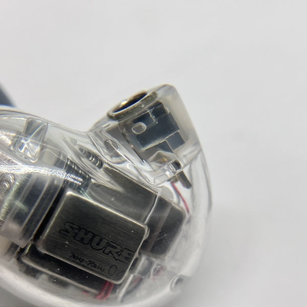 中古美品SHURE ( シュア ) SE846-CL+BT1-A クリア SHURE SE-846-CL-A 中古品 SHURE ( シュア ) SE846-CL+BT1-A