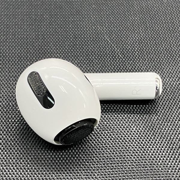 【中古】AirPods Pro （R側）【秋葉原】