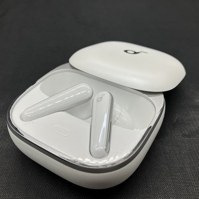 【中古】Soundcore Liberty 5 パールホワイト【A3957N21】【秋葉原】
