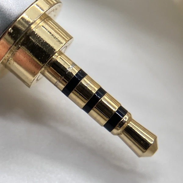 【中古】LC-2.5C 2.5mm4極L字 銀メッキ高純度単結晶銅8芯ケーブル【FIO-LC25C】【秋葉原】