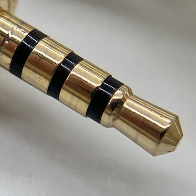 【中古】LC-2.5C 2.5mm4極L字 銀メッキ高純度単結晶銅8芯ケーブル【FIO-LC25C】【秋葉原】