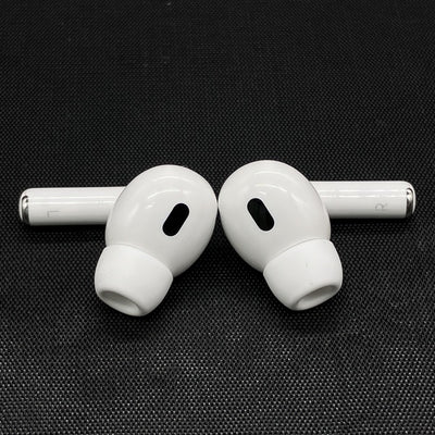 【中古】MagSafe充電ケース(USB-C)付きAirPods Pro(第2世代) MTJV3JA【秋葉原】