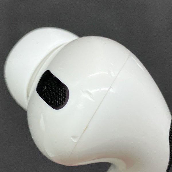 【中古】AirPods Pro MWP22J/A【秋葉原】