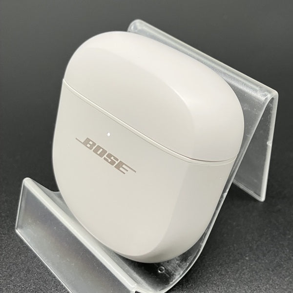 【中古】QuietComfort Ultra Earbuds White Smoke【秋葉原】