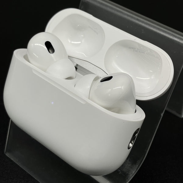 【中古】MagSafe充電ケース(USB-C)付きAirPods Pro(第2世代) MTJV3JA【秋葉原】