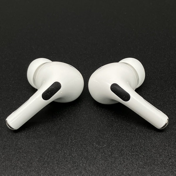 【中古】MagSafe充電ケース(USB-C)付きAirPods Pro(第2世代) MTJV3JA【秋葉原】