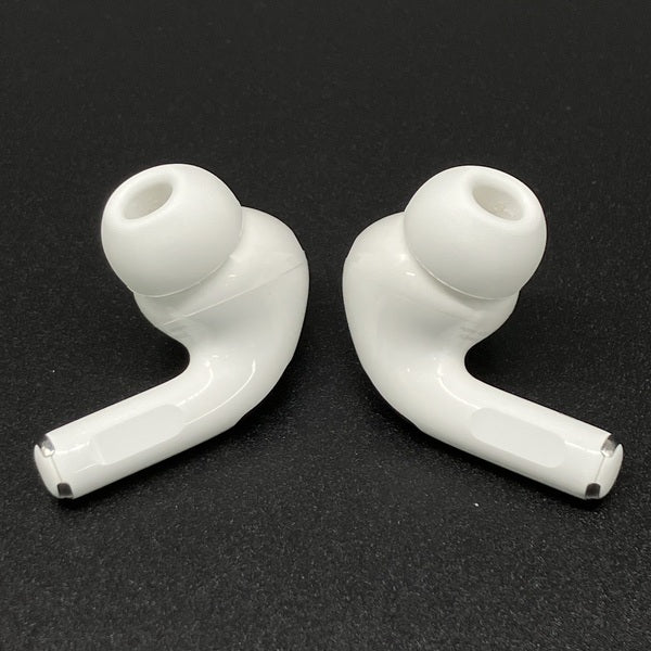 【中古】MagSafe充電ケース(USB-C)付きAirPods Pro(第2世代) MTJV3JA【秋葉原】