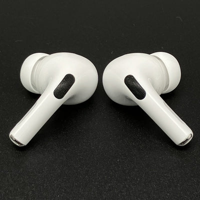 【中古】MagSafe充電ケース(USB-C)付きAirPods Pro(第2世代) MTJV3JA【秋葉原】