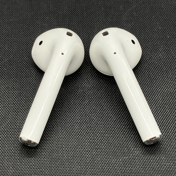 【中古】AirPods MMEF2JA【秋葉原】