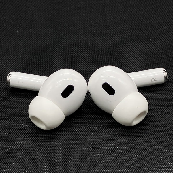【中古】Apple AirPods Pro 第2世代 ワイヤレスイヤホン Apple AirPods Pro（第2世代） USB Type-C MTJV3J/A イヤホン