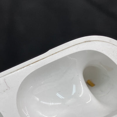 【中古】AirPods Pro (第2世代) MQD83J/A【日本橋】