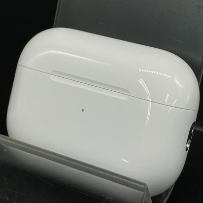 【中古】MagSafe充電ケース(USB-C)付きAirPods Pro(第2世代) MTJV3JA【秋葉原】