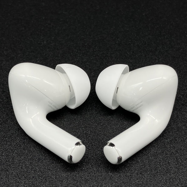 【中古】MagSafe充電ケース(USB-C)付きAirPods Pro(第2世代) MTJV3JA【秋葉原】