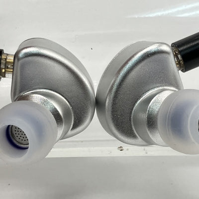 【中古】TRI / I ONE【名古屋】