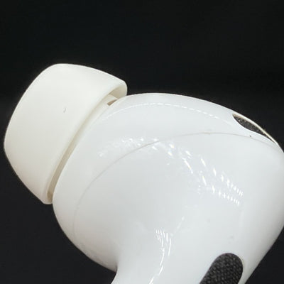 【中古】AirPods Pro (第2世代) MQD83J/A【日本橋】