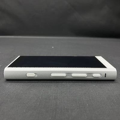 【中古】M300 - Silver【秋葉原】