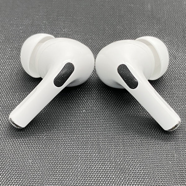 【中古】AirPods Pro (第2世代) MQD83J/A【秋葉原】