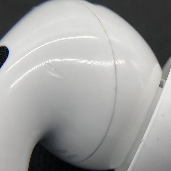 【中古】AirPods Pro (第2世代) MQD83J/A【秋葉原】