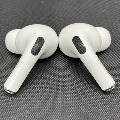 【中古】MagSafe充電ケース(USB-C)付きAirPods Pro(第2世代) MTJV3JA【秋葉原】