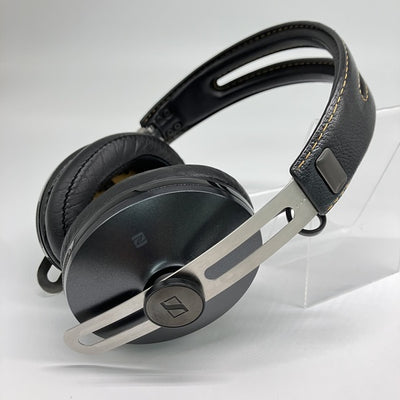 【中古】M2 AEBT BLACK【秋葉原】