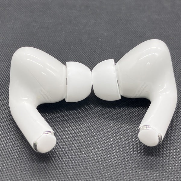 【中古】MagSafe充電ケース(USB-C)付きAirPods Pro(第2世代) MTJV3JA【名古屋】