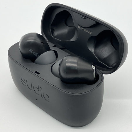 新品未開封sudio E3 イヤフォン ブラック Amazon.co.jp: SUDIO E3 (ブラック) ワイヤレスイヤホン カナル