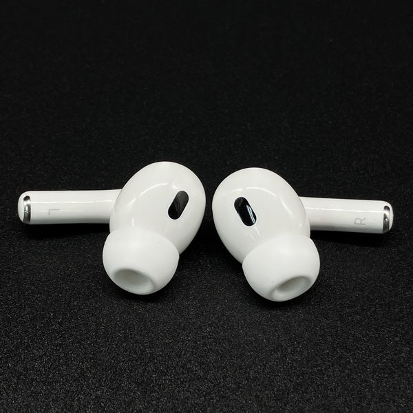 【中古】MagSafe充電ケース(USB-C)付きAirPods Pro(第2世代) MTJV3JA【秋葉原】