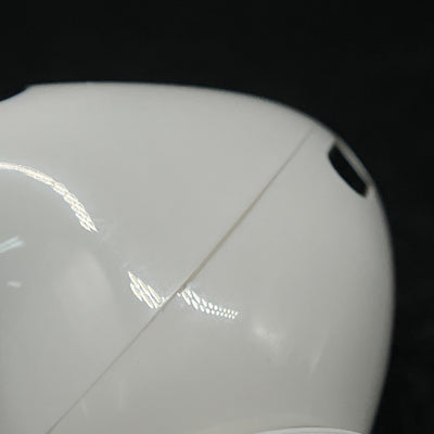 【中古】MagSafe充電ケース(USB-C)付きAirPods Pro(第2世代) MTJV3JA【秋葉原】