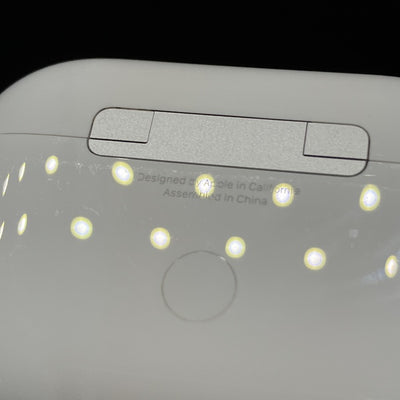 【中古】MagSafe充電ケース(USB-C)付きAirPods Pro(第2世代) MTJV3JA【秋葉原】