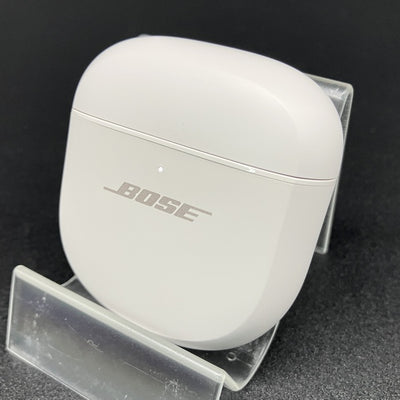 【中古】QuietComfort Ultra Earbuds White Smoke【秋葉原】