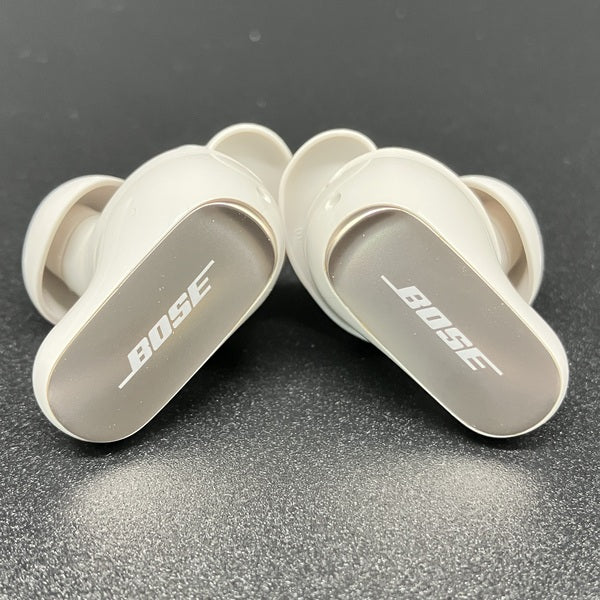 【中古】QuietComfort Ultra Earbuds White Smoke【秋葉原】