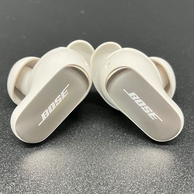 【中古】QuietComfort Ultra Earbuds White Smoke【秋葉原】
