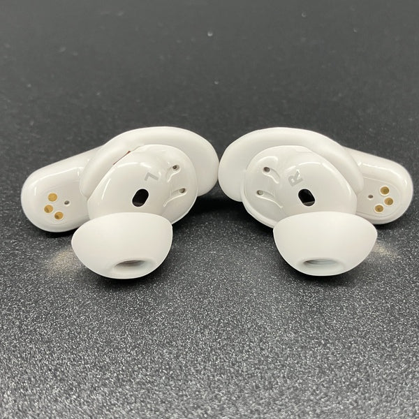 【中古】QuietComfort Ultra Earbuds White Smoke【秋葉原】