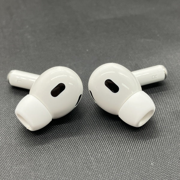 Apple 【中古】MagSafe充電ケース(USB-C)付きAirPods Pro(第2世代