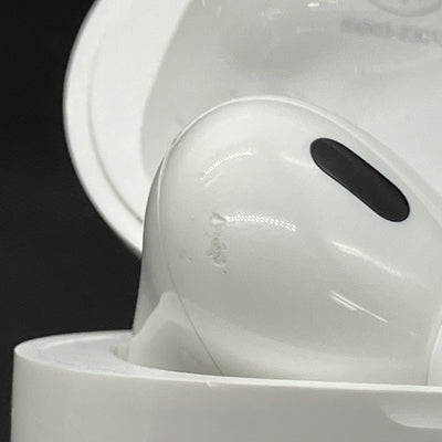 【中古】MagSafe充電ケース(USB-C)付きAirPods Pro(第2世代) MTJV3JA【仙台】