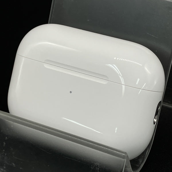 【中古】MagSafe充電ケース(USB-C)付きAirPods Pro(第2世代) MTJV3JA【秋葉原】