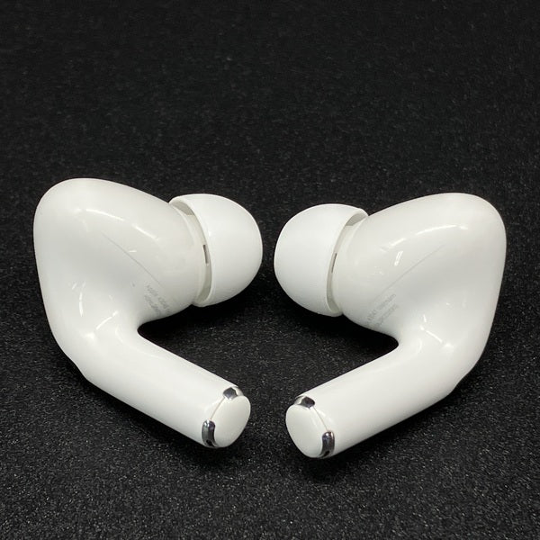 【中古】MagSafe充電ケース(USB-C)付きAirPods Pro(第2世代) MTJV3JA【秋葉原】