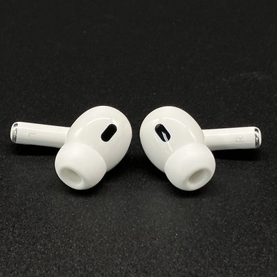 【中古】MagSafe充電ケース(USB-C)付きAirPods Pro(第2世代) MTJV3JA【秋葉原】
