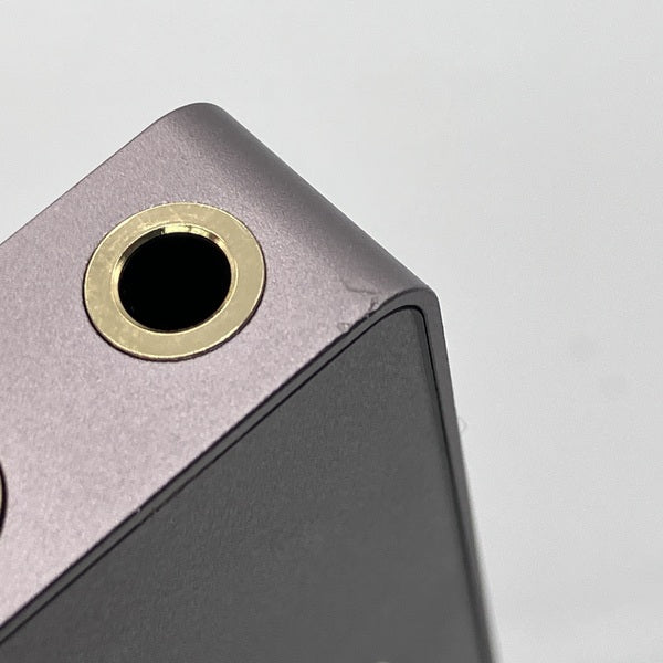 【中古】UA4 チタニウム【仙台】