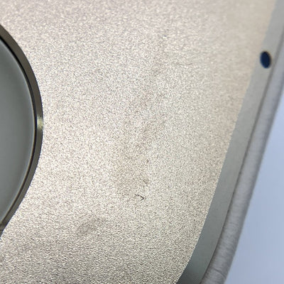 【中古】Beoplay E8 3rd Gen Gold Tone【秋葉原】
