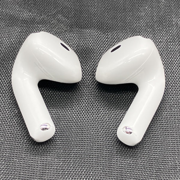 【中古】AirPods 4 MXP93J/A（アクティブノイズキャンセリング搭載）【秋葉原】