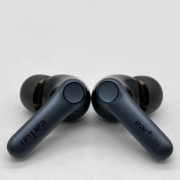 【中古】Air Pro 4 - Black【日本橋】