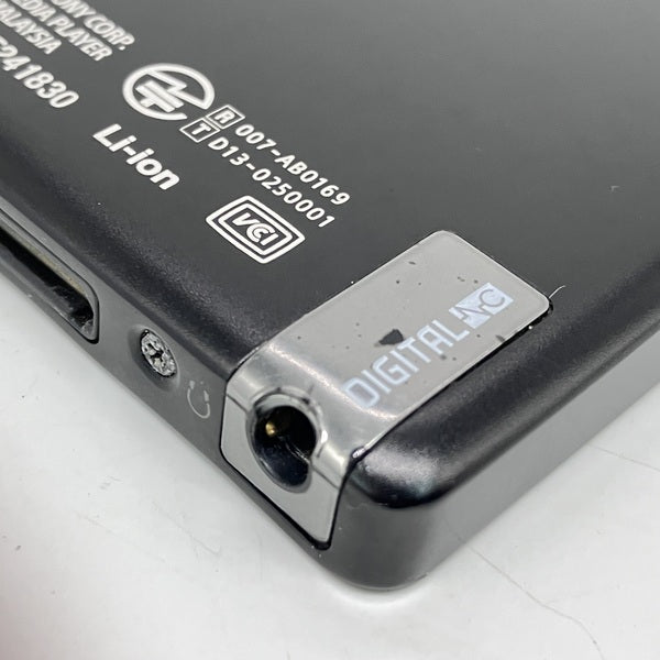 【中古】NW-F886 32GB B ブラック【秋葉原】